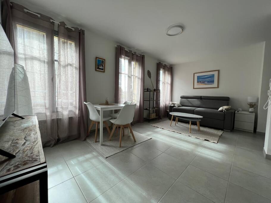 Le Bellifontain - Proche Centre Apartment Avon Exterior photo